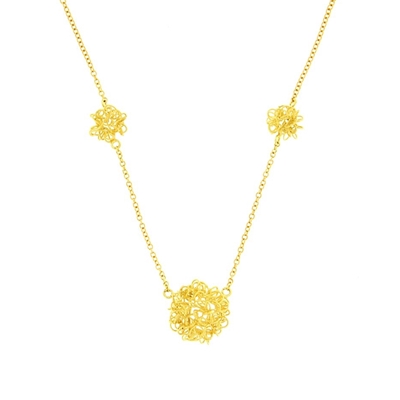 Gold necklace with filigree flocks