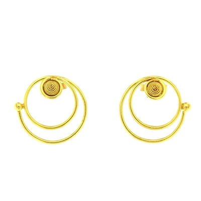 Gold filigree stud earrings ´snail´
