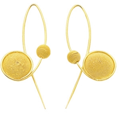 Gold filigree earrings
